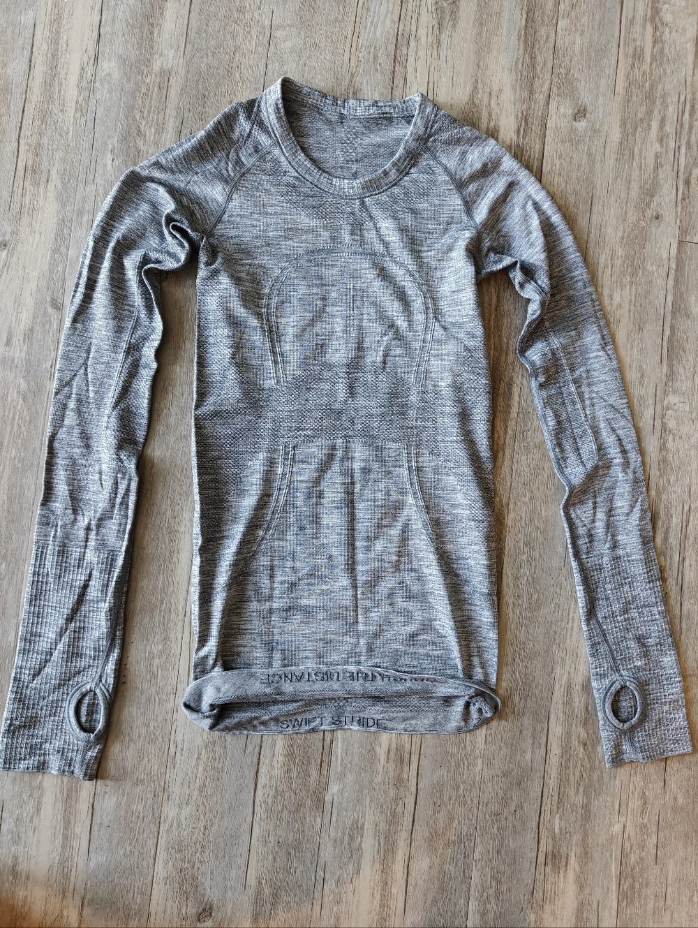Lululemon Swiftly Tech Long Sleeve Gray Size 2 Like New